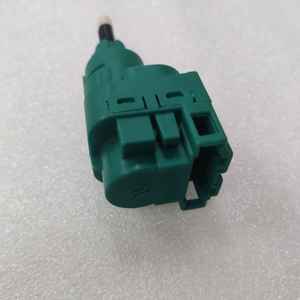 Phanh dừng công tắc đèn cuộn dây đánh lửa sản phẩm <span class=keywords><strong>1c0945511a</strong></span> 1c0945511ardw 1j0945515 1j0945515a 8z0945511 - Product Image 2