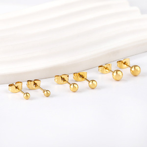 ชุดต่างหูแบบติดหู ดีไซน์รูปดาวและดวงตา สีทอง ทำจากสแตนเลส สำหรับผู้หญิง ของขวัญ เครื่องประดับแฟชั่น - Product Image 4