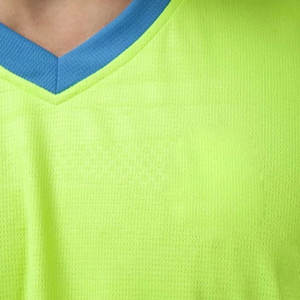 Ensembles d'uniformes de basket-ball respirants de haute qualité Matériau durable 100% polyester Noms d'équipe personnalisés Logos Basketball pour hommes adultes - Product Image 2