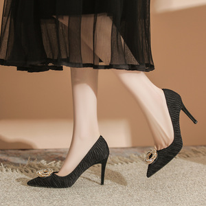 Zapatos de Tacón Alto con Punta en Pico y Pedrería, Cómodos y Elegantes para Oficina, Modelo 9000-2 - Product Image 4