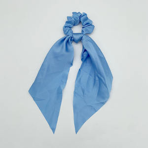 ที่มัดผมแบบยืดหยุ่นสำหรับผู้หญิงริบบิ้นยาวที่มัดผมทรงหางม้าสีทึบ - Product Image 3