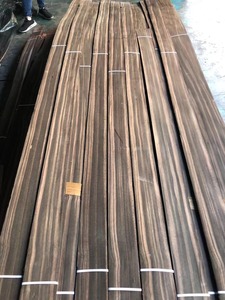 Chapa de madera de ébano negro natural al por mayor chapa de ébano negro de grado AA chapa de madera para suelo de muebles - Product Image 3