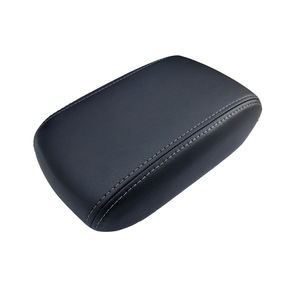 Funda de Cuero para Reposabrazos Central de Subaru Forester 2013-2018, Tipo Adhesivo, Material de Microfibra Auténtica - Product Image 3