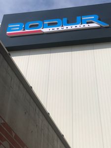 Banc de travail mécanique en métal, utilisation industrielle - Product Image 6