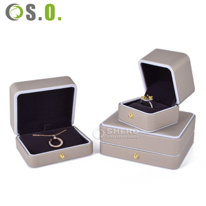 Boîte d'emballage de bijoux en cuir PU de luxe avec bouton pression doré, plusieurs tailles pour bagues, colliers, bijoux haut de gamme - Product Image 3