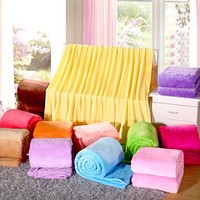 Couverture de lit en polaire et flanelle de polyester corail personnalisée, anti-bactérienne, toutes saisons, vente en gros