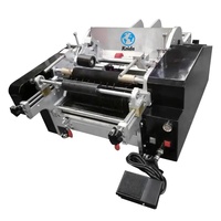La machine d'étiquetage auto-adhésive d'étiquettes en papier pâte automatique de bureau est utilisée pour l'étiquetage des canettes et des bouteilles