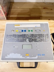 ANALIZADOR DE ELECTROCUERTELO BIOMÉDICO RF303 (PROBADO) - Product Image 2