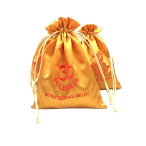 Sacs à cordon personnalisés pour perruques, sacs en satin, pochettes de rangement anti-poussière pour sous-vêtements, pochettes en tissu couleur or, pochettes en soie pour peignes - Product Image 1