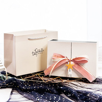 Boîte cadeau de luxe en papier kraft à double porte vide, personnalisable avec logo, OEM/ODM, pour emballage de vêtements et cadeaux de Saint-Valentin