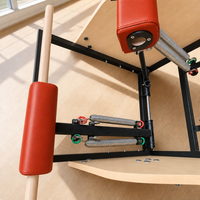 Chaise Wunda de Pilates en bois d'érable avec pédale réglable, combo de stabilité, ressorts et poignées pour usage domestique, salle de sport ou studio