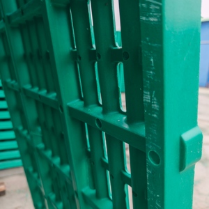 <strong>Turnkey</strong> Solution Compact Efficient Farming Manure Board <strong>Pig</strong> <strong>Farm</strong> Feeding System High Quality <strong>Pig</strong> Floor for Wholesale <strong>Farm</strong> Supply - Product Image 4