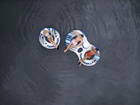 Île flottante gonflable en PVC pour deux personnes, matelas flottant, chaise longue, siège, compartiment pour boissons fraîches, capacité maximale 100 kg