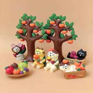 Figurine en résine style japonais chat ZAKKA, Arbre de kaki Récolte d'automne, Tendance, inspirée d'Instagram, Artisanat de poupée en boîte mystère - Product Image 1