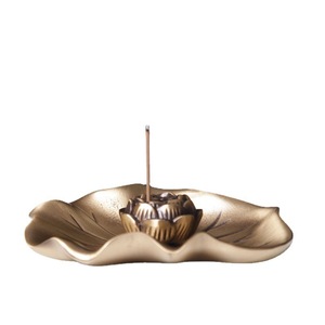Quemador de incienso de cobre puro con diseño antiguo de hoja de loto y flor de loto, adecuado para uso doméstico e interior. Madera de Sándalo - Product Image 5