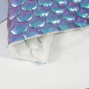 Tela de Chaqueta Acolchada de Algodón con Estampado de Papel de Aluminio, Metálica, de Moda - Product Image 3