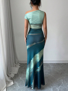 Vestido de Verano 2026 para Mujer, Estilo Europeo y Americano, Corte Entallado, Color en Contraste, Hombro Inclinado - Product Image 4