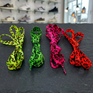 SuperSeed SS-1003 Lacets plats tressés écologiques transparents avec embouts colorés néon, motif léopard, taille personnalisable - Product Image 2