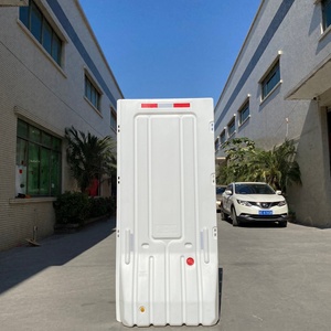 Barrière de chantier haute résistance aux chocs, remplie d'eau, pour la sécurité des chantiers de construction - Product Image 2
