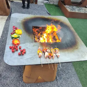 Barbecue à charbon de bois en acier corten avec grille