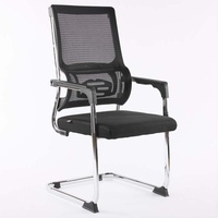 Chaise de bureau ergonomique moderne en maille avec design confortable et fonction empilable pour la maison/le bureau