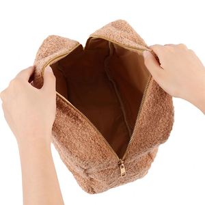 Custom DIY Embroidery Eco-Friendly Winter <b>Teddy</b> Cosmetic Bag Warm Soft Durable Lightweight Ladies Fashion Travel Zipper - Product Image 4