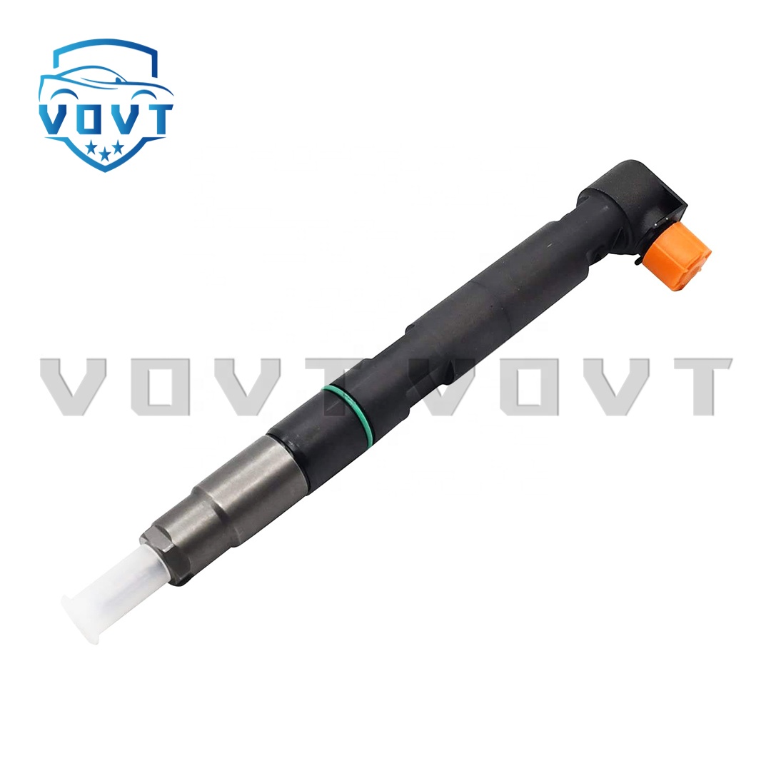 New Diesel 7008498 Common Rail Fuel Injector for Bobcat Doosan D18 D24 Engine