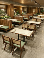 Ensemble de salle à manger pour restaurant Jiangmufang - Cadres en bois massif, dessus de table en marbre, mobilier commercial personnalisable pour restaurants