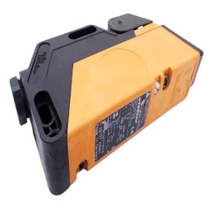 Sensor Retroreflectante PLC Efector200 OP5030 OPT-FPKGTW 3M - Sin Usar - Soporte Técnico Disponible - Envío Rápido - Product Image 1