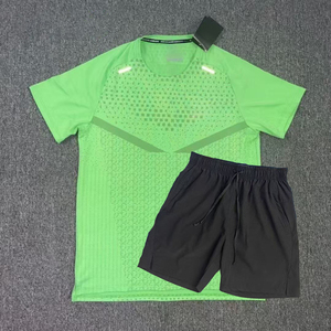Ensemble de <span class=keywords><strong>sport</strong></span> unisexe 2 pièces imprimé à capuche pour l'été 2025 – T-<span class=keywords><strong>shirt</strong></span> respirant en tissu éponge à manches courtes et short pour la course et la gym - Product Image 2