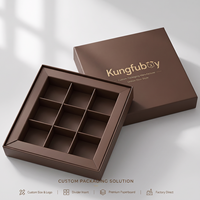 Boîte cadeau de luxe personnalisée en carton rigide marron avec couvercle et base pour bonbons, truffes, pralines, chocolats, avec 9 séparateurs