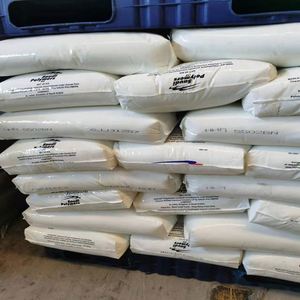 Gránulos de HDPE Copolímero Grado Soplado HHM 5502BN, Materia Prima Plástica, Precio Competitivo de Fábrica - Product Image 5