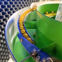 Grande base stable, vibration haute vitesse, alimentateur vibrant à capuchons de bouteilles, couvercle insonorisant, équipement d'automatisation, moteur PLC