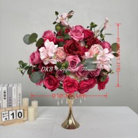 Usine de fleurs artificielles DKB, vente en gros de roses artificielles en soie, boules de fleurs d'hortensia, centres de table pour mariage