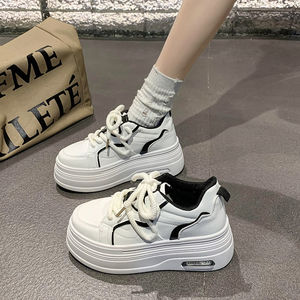 Chaussures blanches à semelles épaisses pour femmes, nouvelle collection printemps, baskets de sport décontractées rehaussées et polyvalentes, tendance 26 - Product Image 1