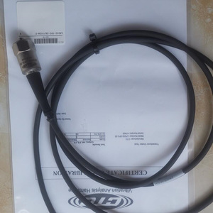 Servomotor sin escobillas Duplomatic AC P08 C01 400 20 E0 con montaje de brida de 80 mm, pieza de repuesto para control industrial - Product Image 3