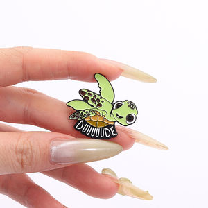 Komik deniz kaplumbağası emaye Pin karikatür okyanus hayvan broş sırt çantası yaka rozeti takı hediye arkadaşlar için - Product Image 4