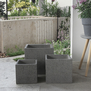 Vaso da Pavimento Quadrato in Fibra <span class=keywords><strong>di</strong></span> Argilla Fatto a Mano, Stile Moderno Popolare, Superficie Marmorizzata, Finitura <span class=keywords><strong>Cemento</strong></span>, Ecologico, Leggero e Durevole - Product Image 1