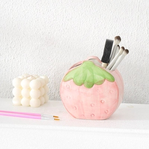 Support de Rangement en Céramique Style Fraise pour Pinceaux de Maquillage, Crayons à Sourcils, Peignes et Stylos – Organisateur de Table Tendance - Product Image 4