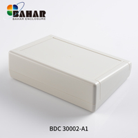 Boîtier BDC 30002 BAHAR ENCLOSURE IP54 en plastique ABS de bureau avec fonctions d'exploitation et d'indication 200x145x63mm