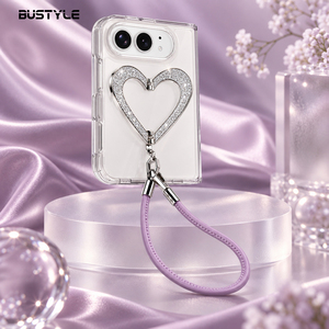 Étui de luxe en forme de cœur pour <span class=keywords><strong>iPhone</strong></span> 18 Duo, <span class=keywords><strong>coque</strong></span> transparente en PC et TPU pliable <span class=keywords><strong>avec</strong></span> protection de l'axe central et dragonne, logo personnalisé - Product Image 2