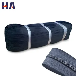 Nylon Long Chain Zipper China Manufacturers Yiwu Ningbo Factory Wholesale No 3# 5# 7# 8#10# White Black Blue long rolls for sale