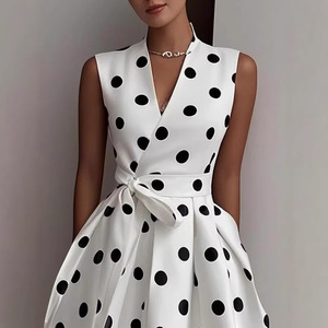 Abiti Senza Maniche a Pois all'Ingrosso da Europa e America, Vestiti Vintage, Abiti da Sera e Abiti da Cerimonia - Product Image 2