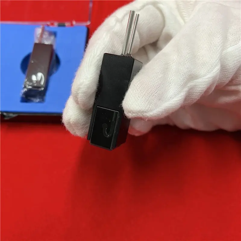 Yüksek kaliteli Q614 standart siyah kuvars akış hücresi mikro küvet
