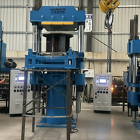 Presse de vulcanisation industrielle de type pilier, vulcanisateur de caoutchouc pour amortisseurs et bagues de mines