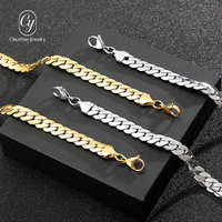 Ensemble de colliers minimalistes pour hommes, chaîne cubaine ronde polie en acier inoxydable, fermoir mousqueton, pour un look hip-hop et un usage quotidien.