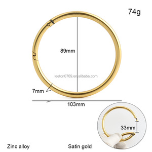 Accessoires <span class=keywords><strong>de</strong></span> <span class=keywords><strong>sac</strong></span> en stock : Poignée <span class=keywords><strong>de</strong></span> <span class=keywords><strong>sac</strong></span> <span class=keywords><strong>mousqueton</strong></span> ronde <span class=keywords><strong>de</strong></span> grande taille en alliage <span class=keywords><strong>de</strong></span> zinc <span class=keywords><strong>de</strong></span> haute qualité, couleur or satiné, 103 x 7 mm - Product Image 2