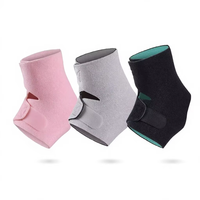 Attelle de cheville en néoprène à double sangle avec protection de talon ouvert pour la récupération des entorses de la cheville, idéale pour le football, la course à pied et le basketball
