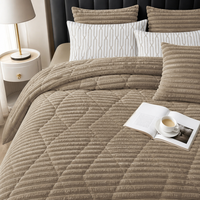 Ensemble de couette en velours de lait de luxe, 3D côtelé et gaufré, couette chaude d'hiver, OEM ODM, couvre-lit