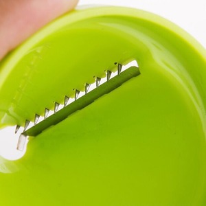 Wholesale Kitchen <b>Tools</b> Grater Carrot <b>Vegetable</b> Multifunction Spiral Shredder Peeler Manual Potato Radish Rotating - Product Image 5